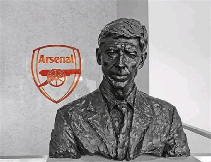 ‘Arsene Wenger Deserves “A STATUE” At The Emirates’ – Gunners Legends Agrees Frenchman Should Be Honoured