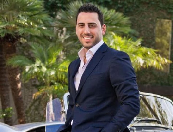 Josh Altman Biography, Age, Wiki, Height, Weight, Girlfriend, Family & More