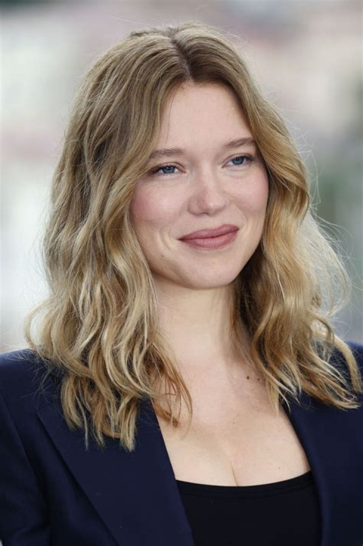 Léa Seydoux wikipédia, biographie, épouse, origine, mari, nouveau compagnon, taille, enfant et plus