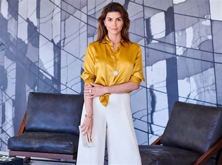 Shiva Safai Biography, Age, Wiki, Height, Weight, Boyfriend, Family & More