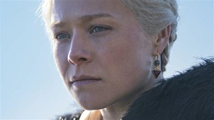 The Untold Truth Of Julius Peppers' Partner Claudia Sampedro