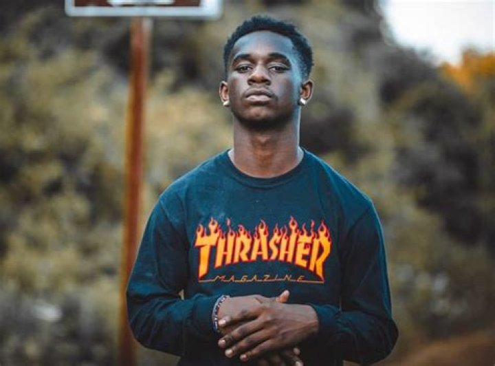 YungManny Biography, Age, Wiki, Height, Weight, Girlfriend, Family & More